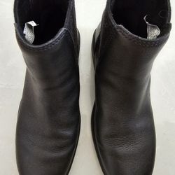 UGG Harrison Chelsea Waterproof Boots Size 8