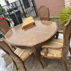 4 Piece Dining set