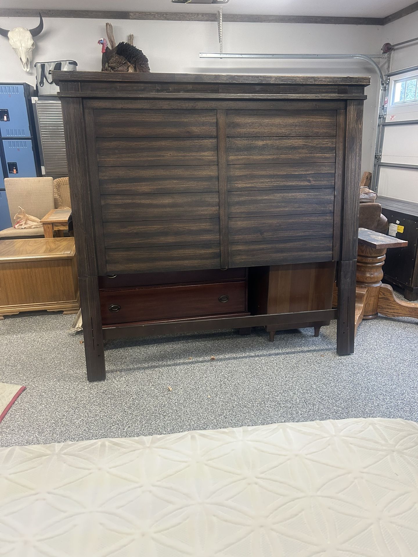 Farmhouse Queen Bed frame And Matching Nightstands