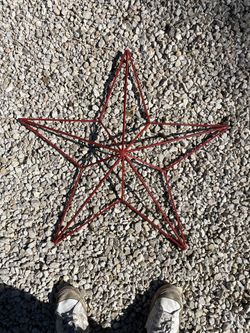 Metal Red Star Wall Decor 