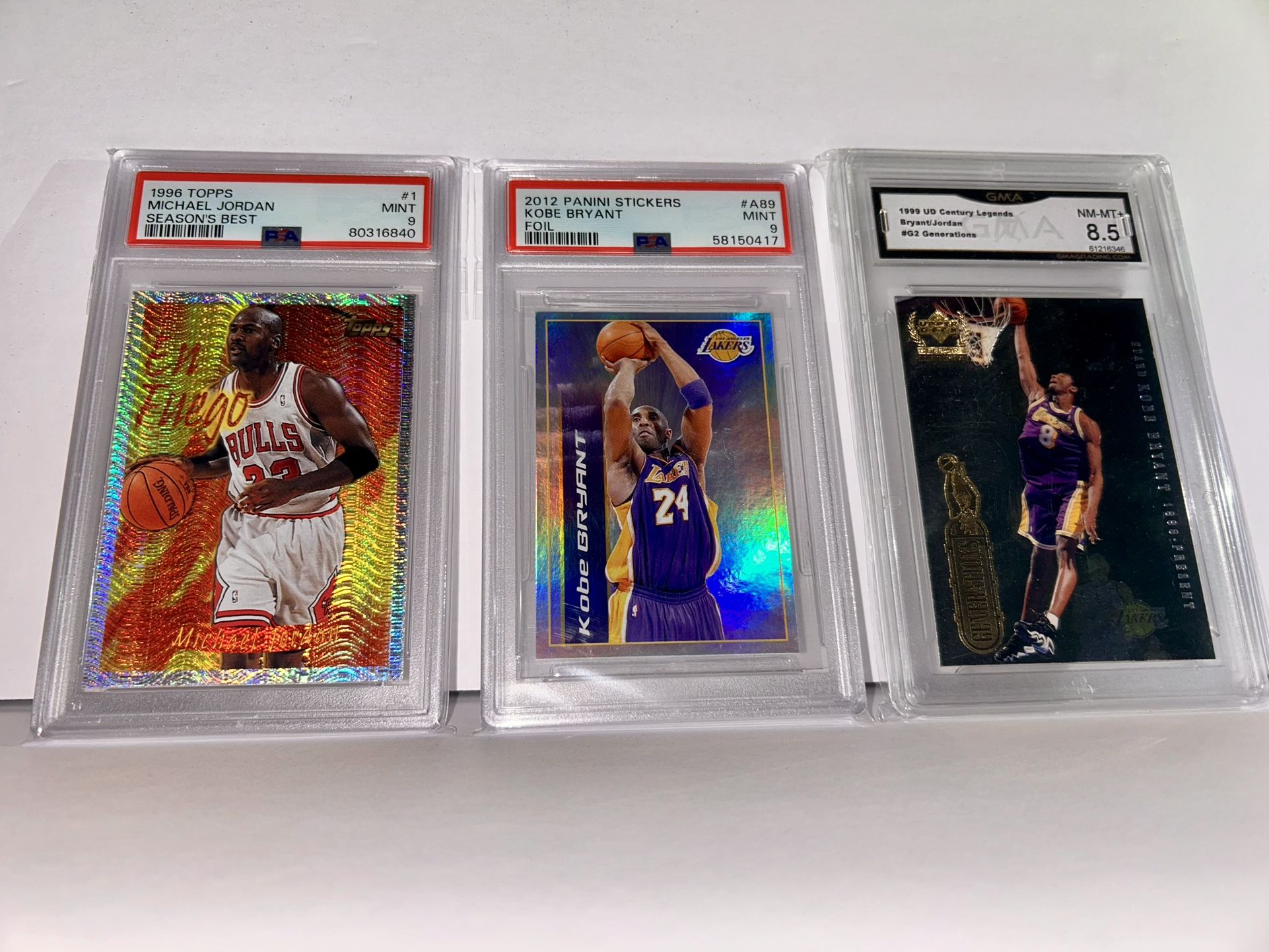Michael Jordan, Kobe Bryant. 3 Cards