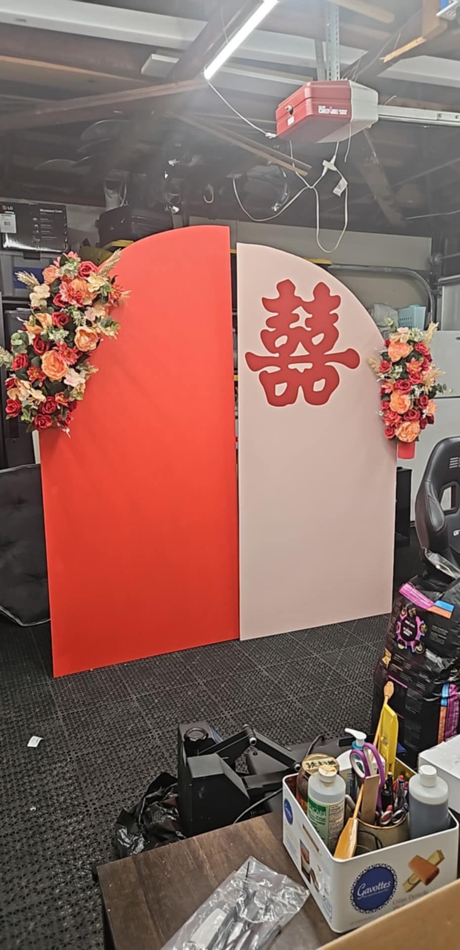 Backdrop With Flowers