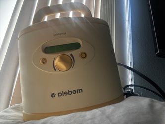 Medela breast pump