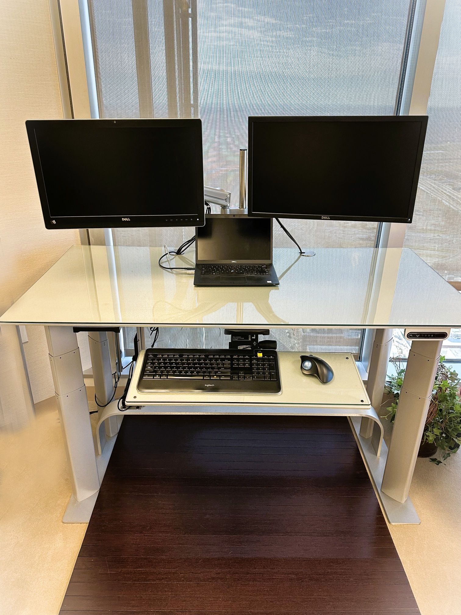 Xdesk Air Pro Standing Desk With Articulating Monitor Arms