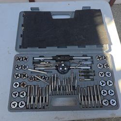Tap and die Set