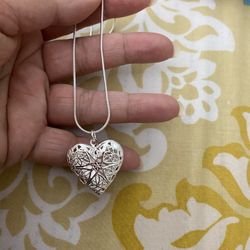 925 Sterling Silver Heart ❤️ Photo Frame Pendant Necklace 