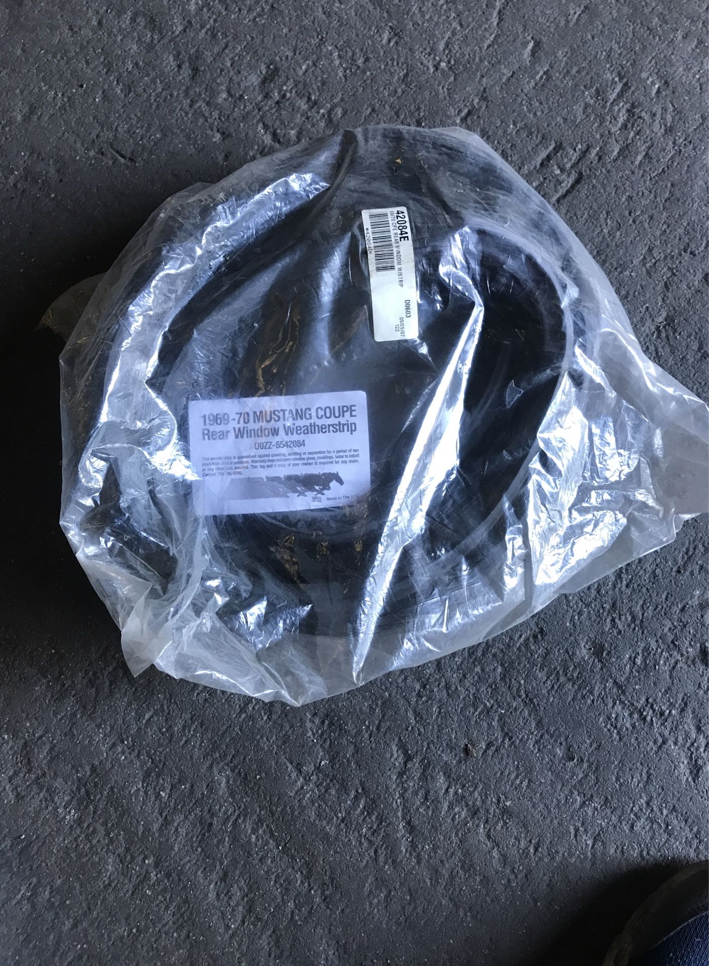 1969/70  Mustang Coupe Rear Window Seal