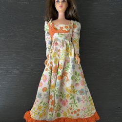 Francie Doll in her “Olde Look” 1971-72 dress