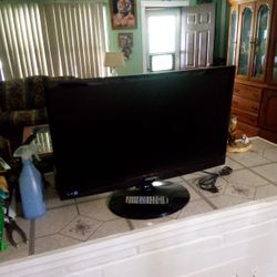 Flat Screen TV 