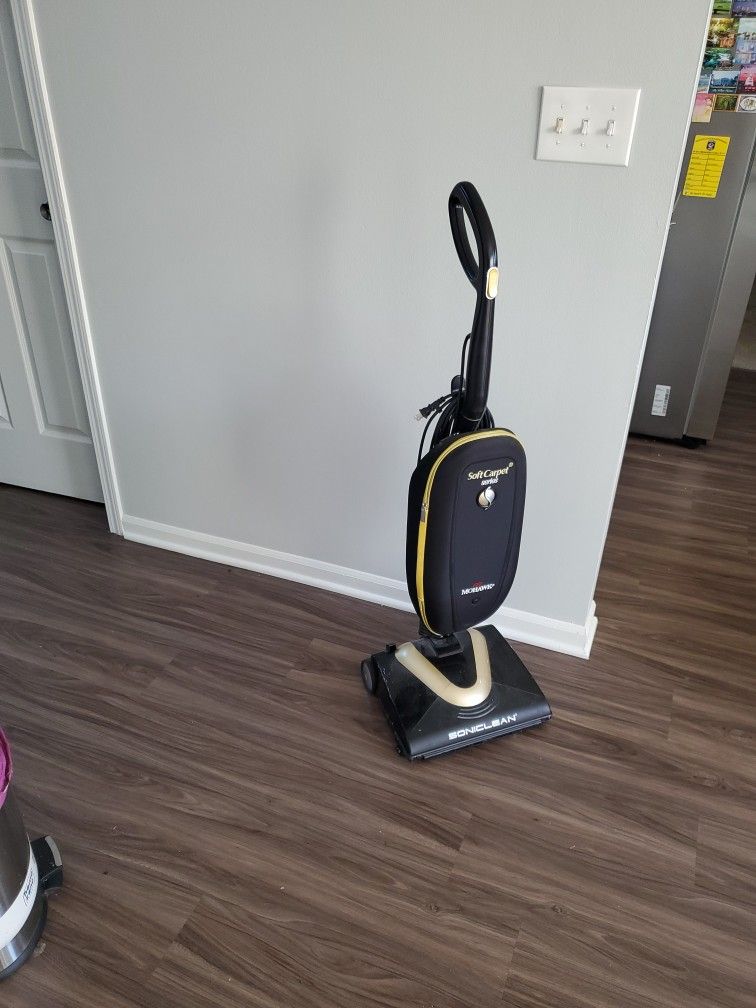 Soniclean Vacuum With 2 Bags