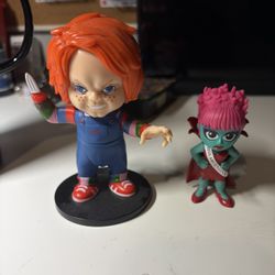 Two Horror Figures - Chucky And Beetlejuice 