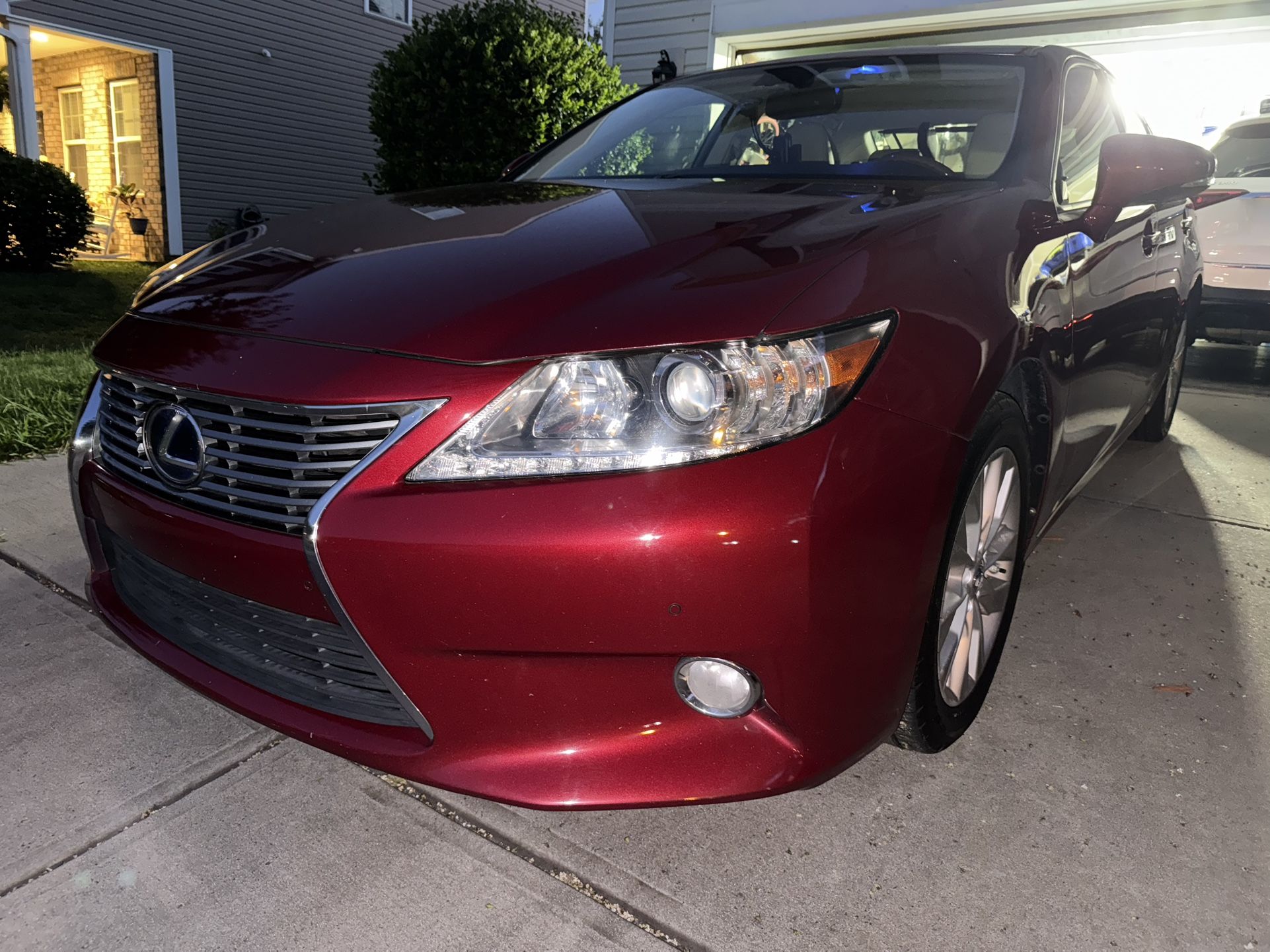 2013 Lexus ES 300h