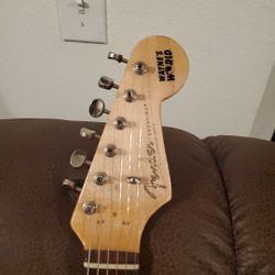 Fender Strat, Waynes World 2