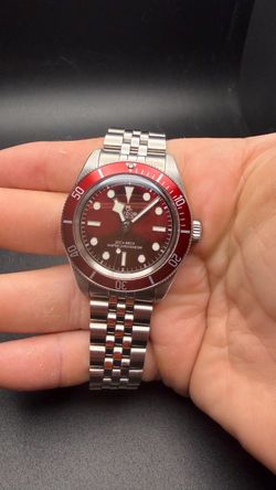 Tudor BB58 burgundy on 5 link bracelet