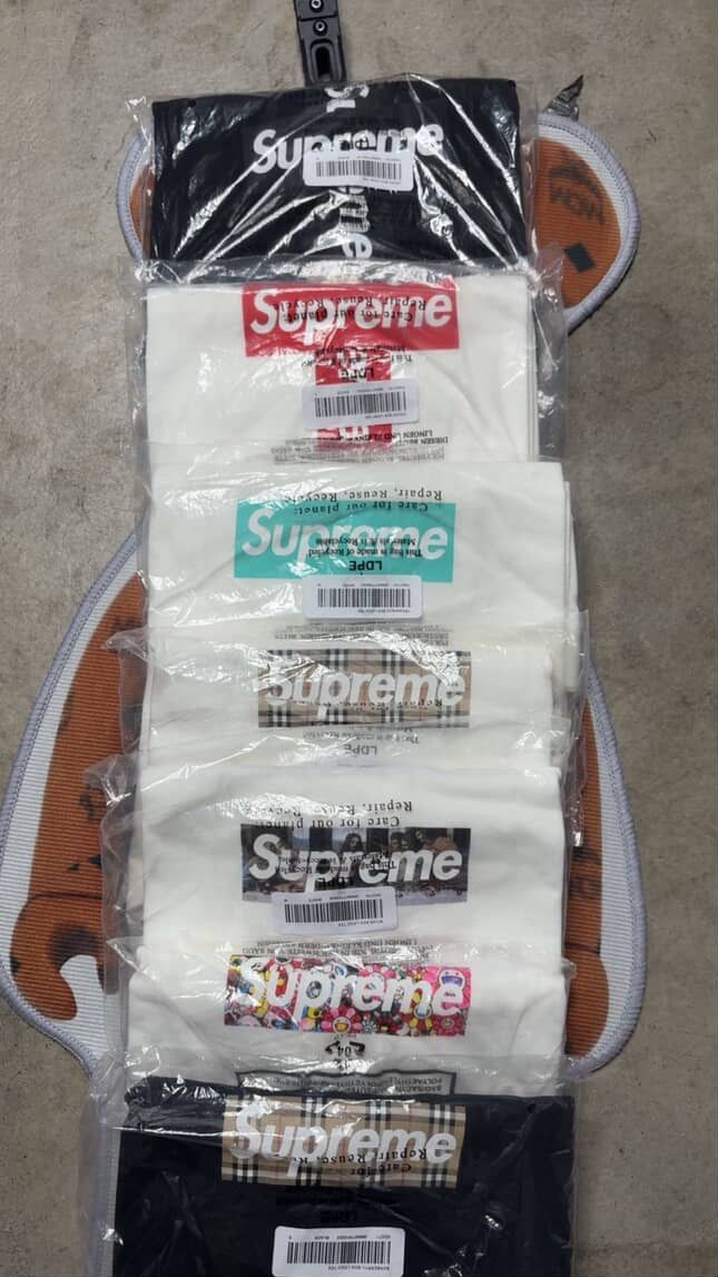 Supreme Tees