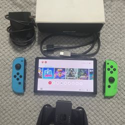 Nintendo Switch Oled With 16 Games 