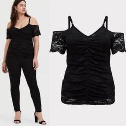 Torrid black lace cold shoulder top size 3