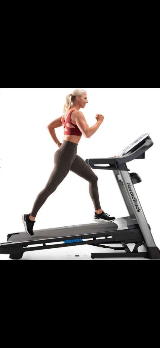 NordicTrack S45i Smart Treadmill With 10 " Pivot HD Touchscreen