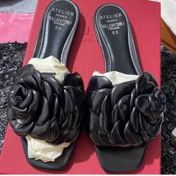 NEW VALENTINO GARAVANI Atelier Rose Flat Slide Sandals, Black, EUR 38 MSRP $990