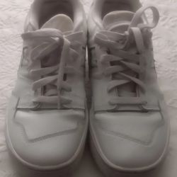 White New Balance 550 Unisex Sneakers Size 7