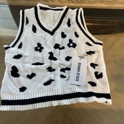 New Carson Spotted Sweater Vest- Medium