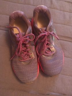 Brooks men's shoe