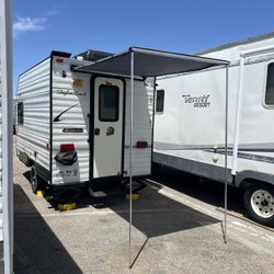 2017 Taylor Coach (10 Foot)