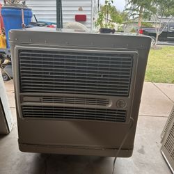 New Champion Window Cooler  2 Speed For 1600sq-ft