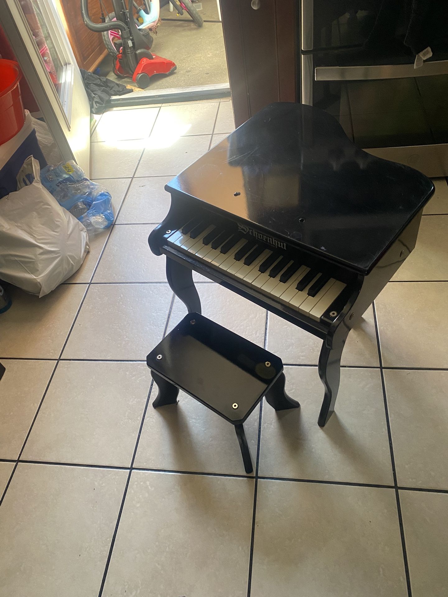 Mini Piano  3+