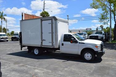 2015 Ford F-350 Chassis