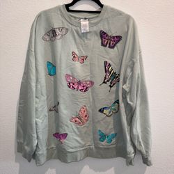 Moth Print Crewneck Sweatshirt Size XL