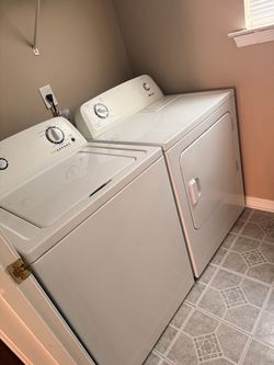 Amana washer and dryer