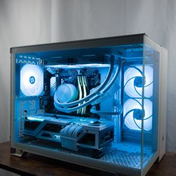White RGB Custom Gaming PC | Ryzen 7 5800X | RX 6950 XT | 1440p / 4K Ready