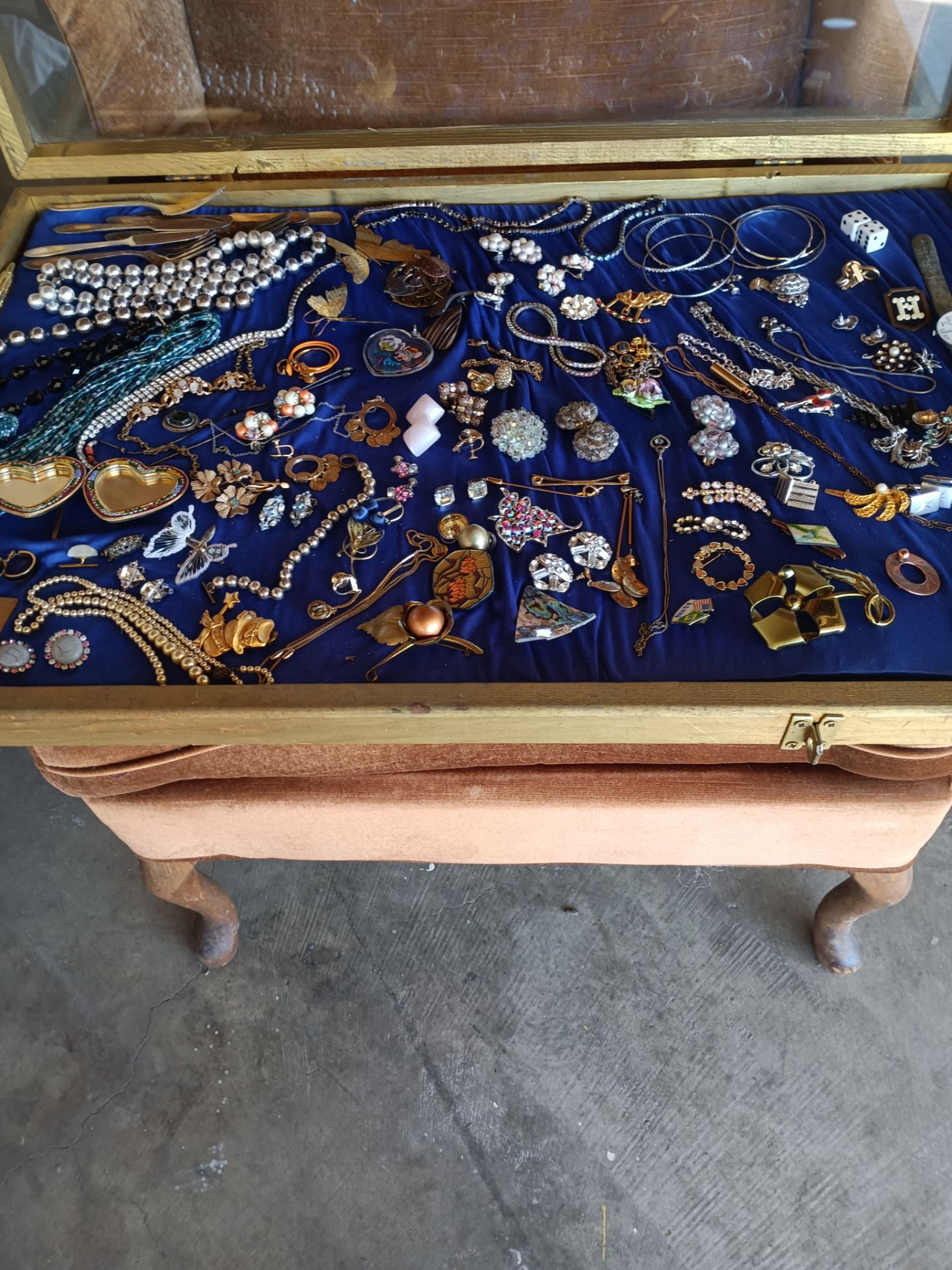 Old jewelry for sale different prize for Sale in Stockton, CA - OfferUp