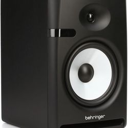 Behringer NEKKST K8 Studio Monitors With K10S Sub