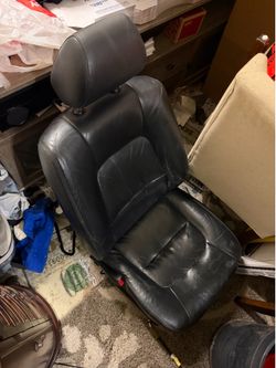 Lexus LS400 Driver Seat