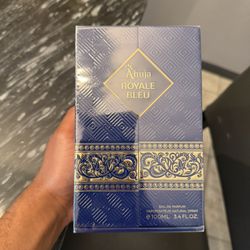 Ahuja Royale Bleu 
