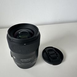 Sigma 35mm 1.4 art lens 