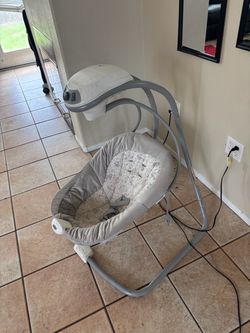 Baby swing