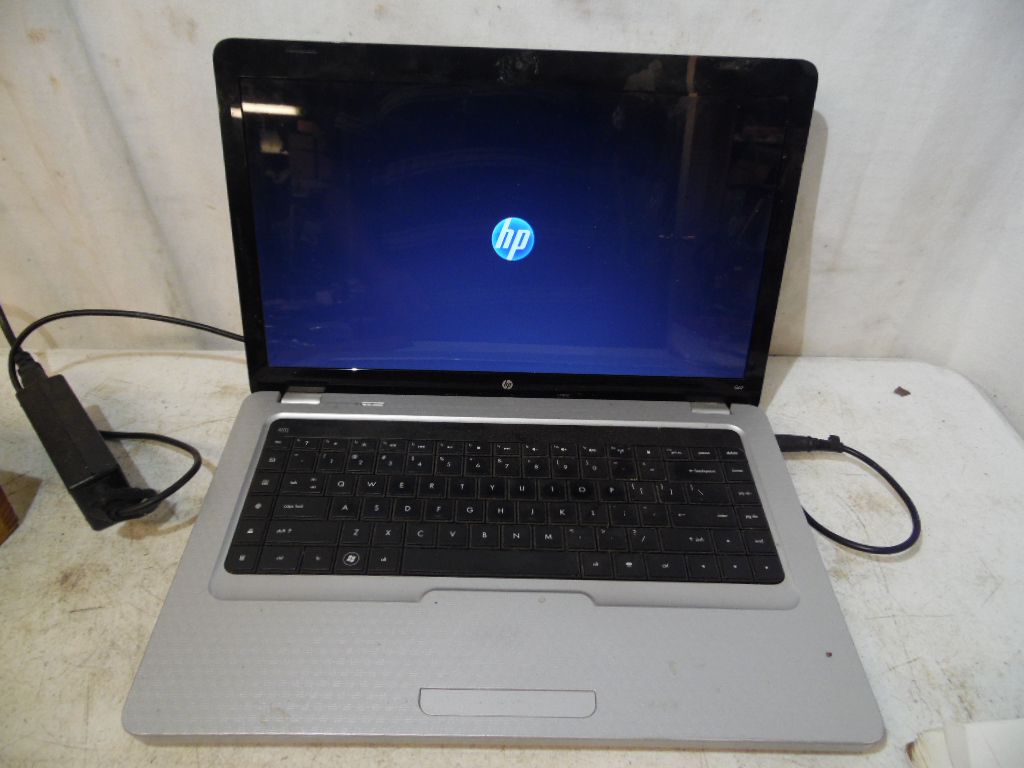 HP G62 Laptop Notebook Personal Computer 15" G62-222US Windows 7 Silver AS IS