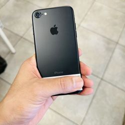iPhone 7 Unlocked 