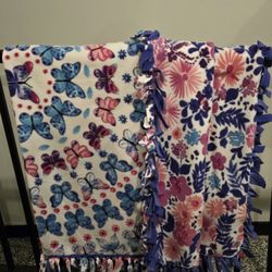 New Fleece Hand Tied Butterfly Blanket !!