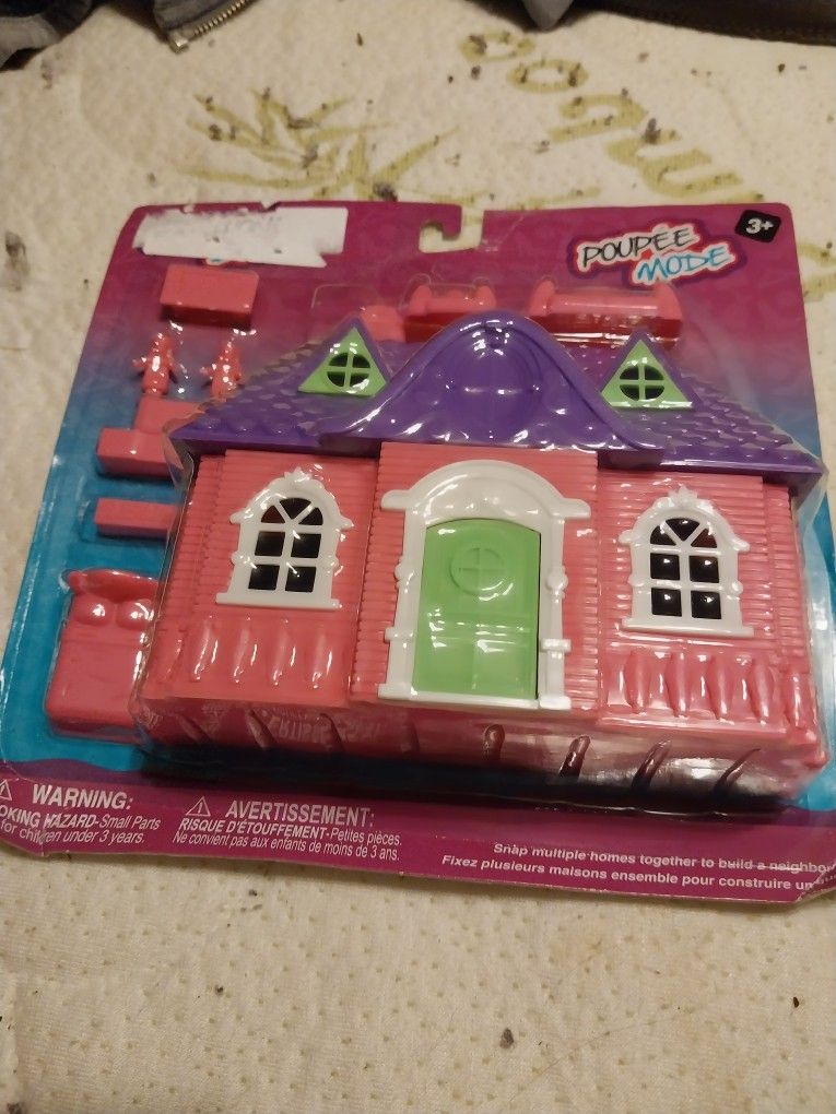 Mini Doll House