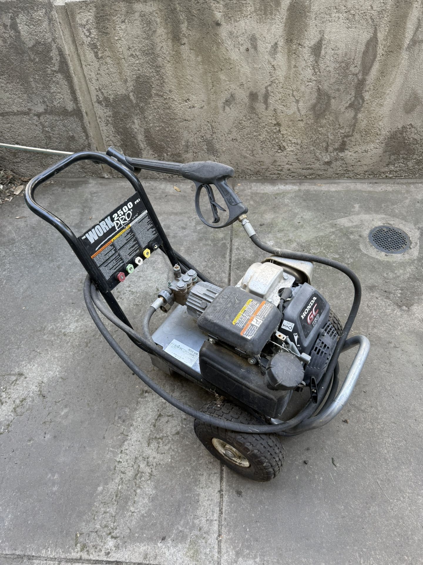 Pressure Washer - Must Go TODAY!