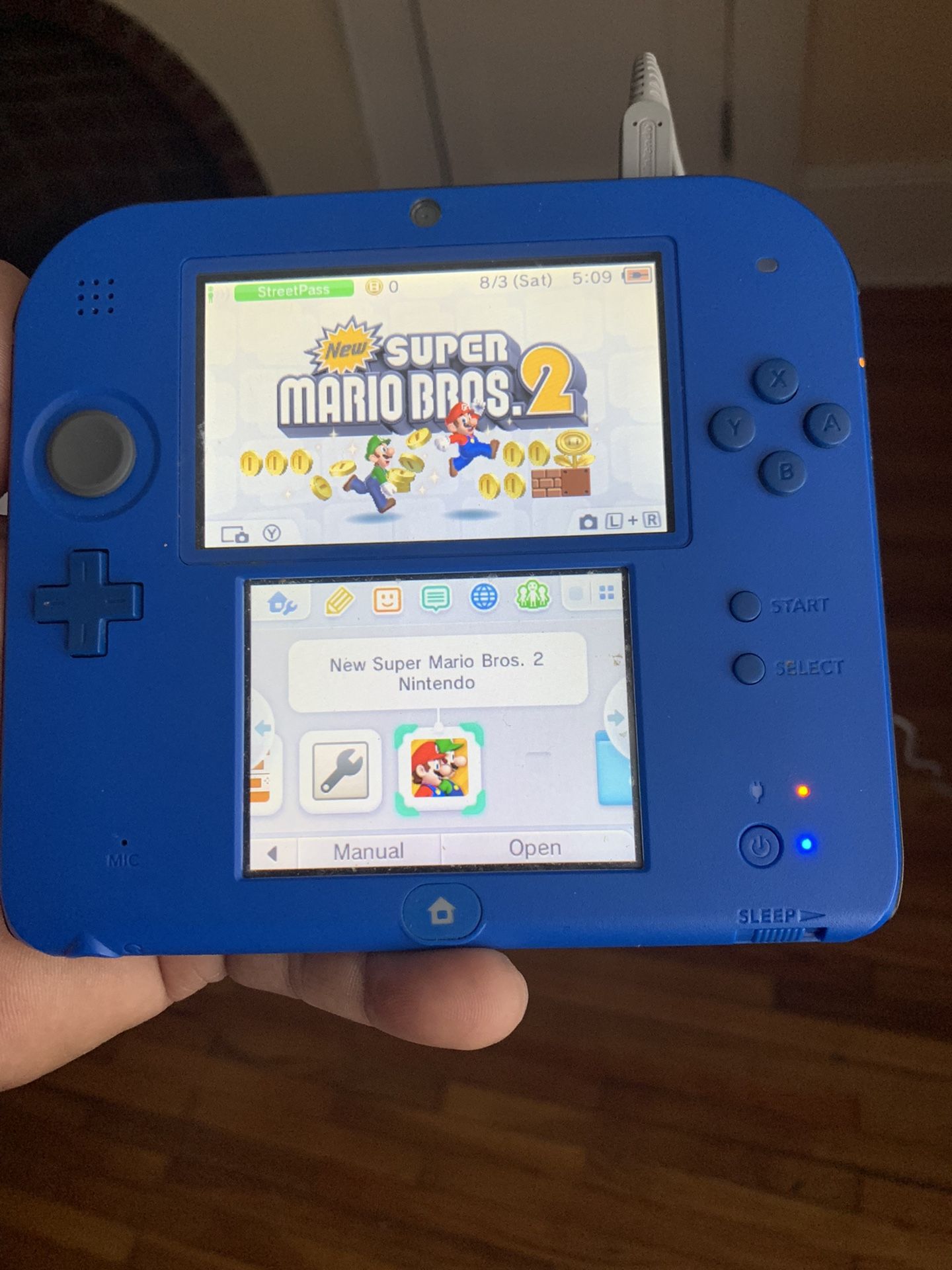 Nintendo 2DS System with New Super Mario 2, Blue