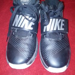 Nike Shoes 5y Only Been In About 5 Times Still Nice 
