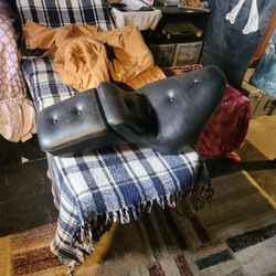 87 Softail Mustang Seat