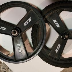 GT Bicycke Black Wheel Rims 