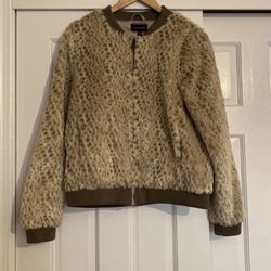 NWOT  Anthropologie Leopard Faux Fur Bomber Jacket 