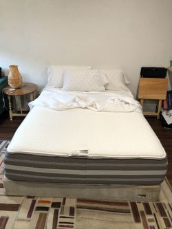 Beauty Rest Greenmont Plush Queen Bed